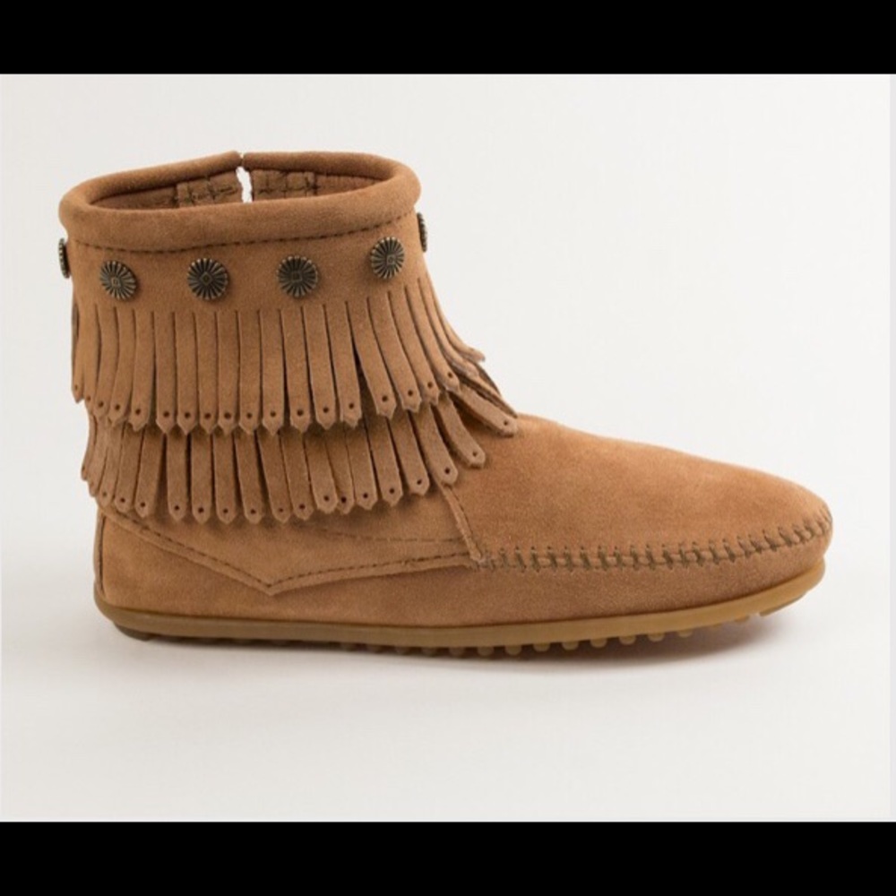 NEW Minnetonka Moccasin Booties